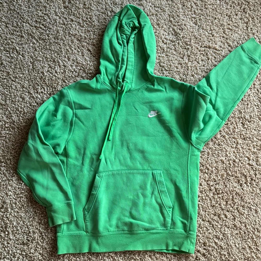 Green Nike sweatshirt size medium